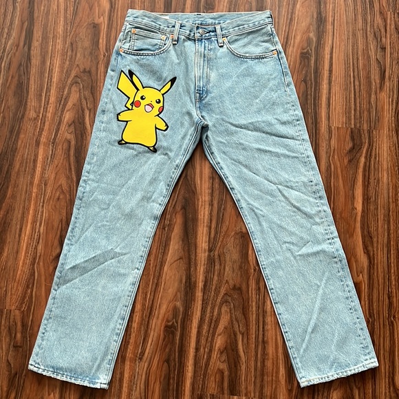 NWOT Levi’s x Pokémon 551 Z Straight - Picture 4 of 16